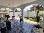 Sobrado isolado 3 suítes, piscina e edicula no Florida