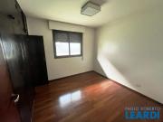 Sobrado jardim marajoara sp