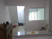 Sobrado lado praia, no bairro Jardim Brasil, em Peruíbe