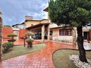 Sobrado Lidíssimo no Setor Jaó – 4 Suítes Plenas Sobrado...