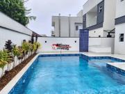 Sobrado Maravilhoso Com 4 Belas Suítes Sendo 1 Com Closet