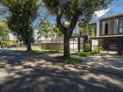 Sobrado mobiliado 3 quartos com suíte no Água Verd