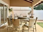 Sobrado MOBILIADO à venda no Residencial Villa Di...