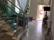 Sobrado Mobiliado com 3 suítes, 4 vagas à venda no...