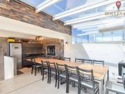 Sobrado mobiliado no Residencial Saint Etienne com 3...