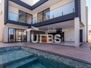 Sobrado moderno à venda no Portal do Sol Green – 320m²...