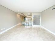 Sobrado Moderno com 3 Suítes para Comprar, 253m² Santa...