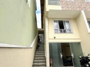 Sobrado Moderno com Piscina e Acabamento de Alto Padrão...