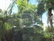 Sobrado muito bem localizado