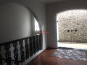 SOBRADO NA CH STO ANTÔNIO, COM 4 DORM, SENDO 1 SUÍTE,...