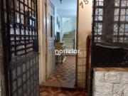 Sobrado na V.Ipojuca, 103m², 2 dormitórios, 2 banheiros