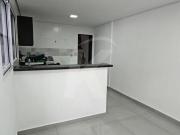 Sobrado na Vila Nova Cachoeirinha, 03 quartos, sendo 01...