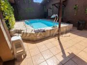 Sobrado no Bairro Jardim Do Colégio com 240m². Com 3...