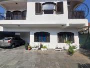 Sobrado com 4 dormitórios à venda, 250 m² por R$...