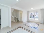 Sobrado no Cidade Industrial de 130 m² com 3 quartos