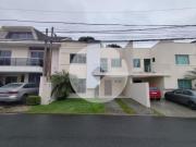 Sobrado no Condomínio Garibaldi das Azaléias à Venda |...