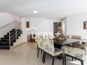 Sobrado no Condomínio Granville