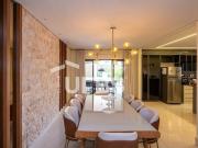 Sobrado no Condomínio Portal do Sol II