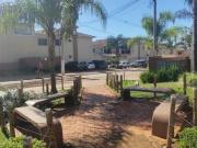 SOBRADO NO GREEN PARK 2 COM 2 QUARTOS VARANDA E...