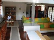 SOBRADO NO HORTO FLORESTAL COM 3 SUÍTES, 3 VAGAS DE...