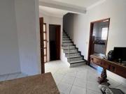 Sobrado no Jardim América Casa de Rua com 3 Quarto s por...