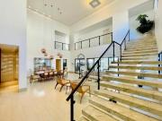 Sobrado no Jardins Milão 4 suítes, 792 m2 de lote