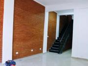 Sobrado no Jd Guarapiranga, próximo á Av. Atlântica....