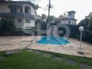 Sobrado no Tremembé com 4 dormitórios