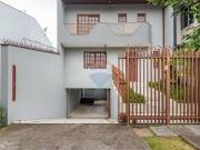 Sobrado no Xaxim: 3 Dorms, 8 Vagas, Churrasqueira!...
