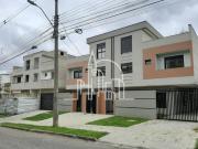 SOBRADO NOVO. 3 suítes, 2 vagas de garagem em Curitiba,...