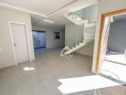 Sobrado novo à venda em condomínio, 3 quartos 1 suíte...