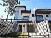 Sobrado novo à venda no bairro Cajuru