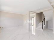 Sobrado novo com 3 quartos à venda por R$ 840.000 São...