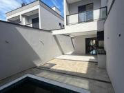 Sobrado Novo com 3 Suítes e Piscina à Venda na Vila...