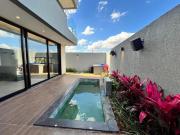 Sobrado novo com armários no Jardins Versalhes Casa em...