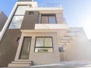 Sobrado Novo Dentro de Condomínio