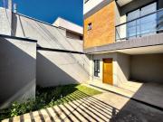Sobrado Novo em Condominío no Xaxim