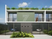 Sobrado, novo, em Santa Felicidade, metragens entr