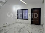 Sobrado novo na Vila Monumento