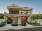 Sobrado padrao A com 4 suites, sendo uma terrea