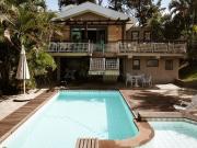 Sobrado para alugar com 3 Suítes + 3 Quartos em Recanto...