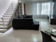 Sobrado para Aluguel com 3 quartos, 160 m² por R$ 5.000