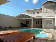 Sobrado para Aluguel com 3 quartos, 250 m² por R$ 6.500