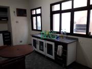 Sobrado para Aluguel com 3 quartos, 280 m² por R$ 9.000