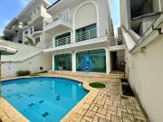 Sobrado para Aluguel com 4 quartos, 300 m² por R$ 10.000