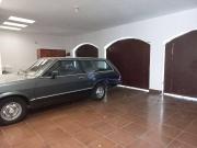 Sobrado para Aluguel com 4 quartos, 421 m² por R$ 28.000