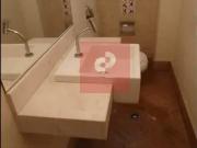 Sobrado para aluguel tem 280 metros quadrados com 6...