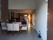 SOBRADO PARA LOCAÇÃO E VENDA NO CONDOMÍNIO TERRAS DE...