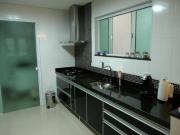 Sobrado para venda de alto padrão com 3 dormitórios...