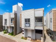 Sobrado para venda em Boqueirão em Curitiba Paraná de...